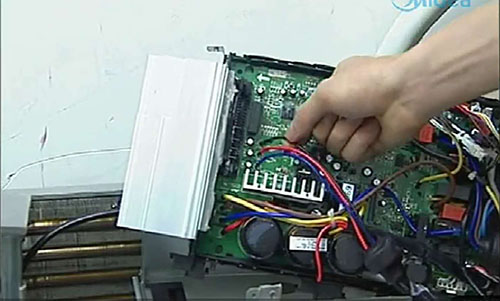 赣县美的空调电话是多少